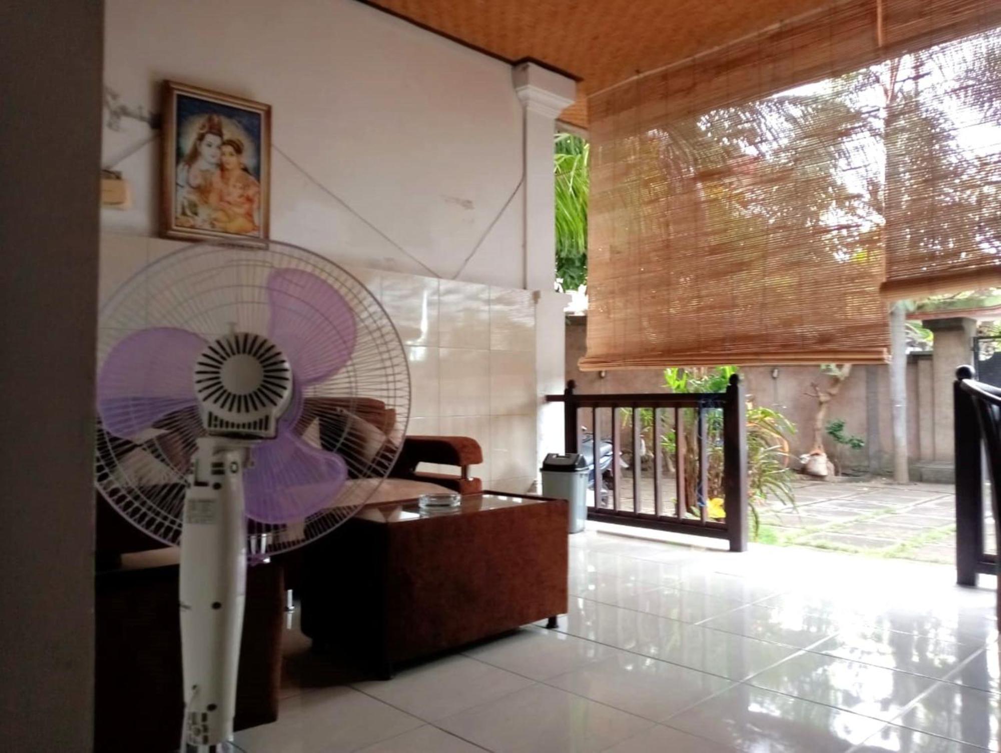 Rumah Wayans Lipah Amed  Exterior photo